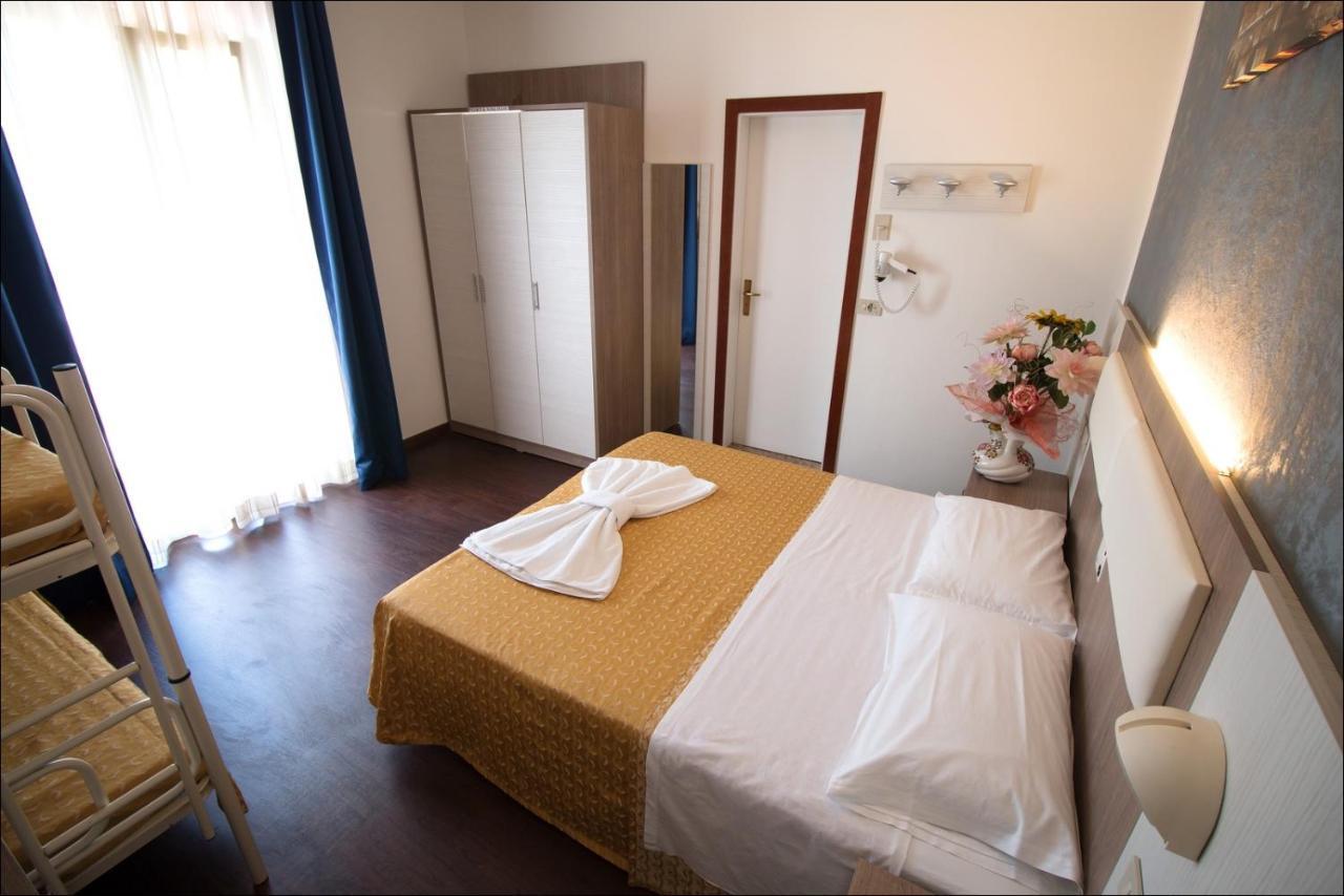 Hotel Belfiore Misano Adriatico Ngoại thất bức ảnh