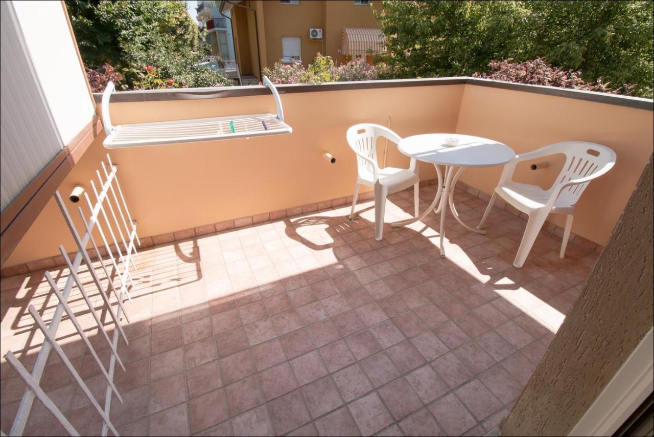 Hotel Belfiore Misano Adriatico Ngoại thất bức ảnh