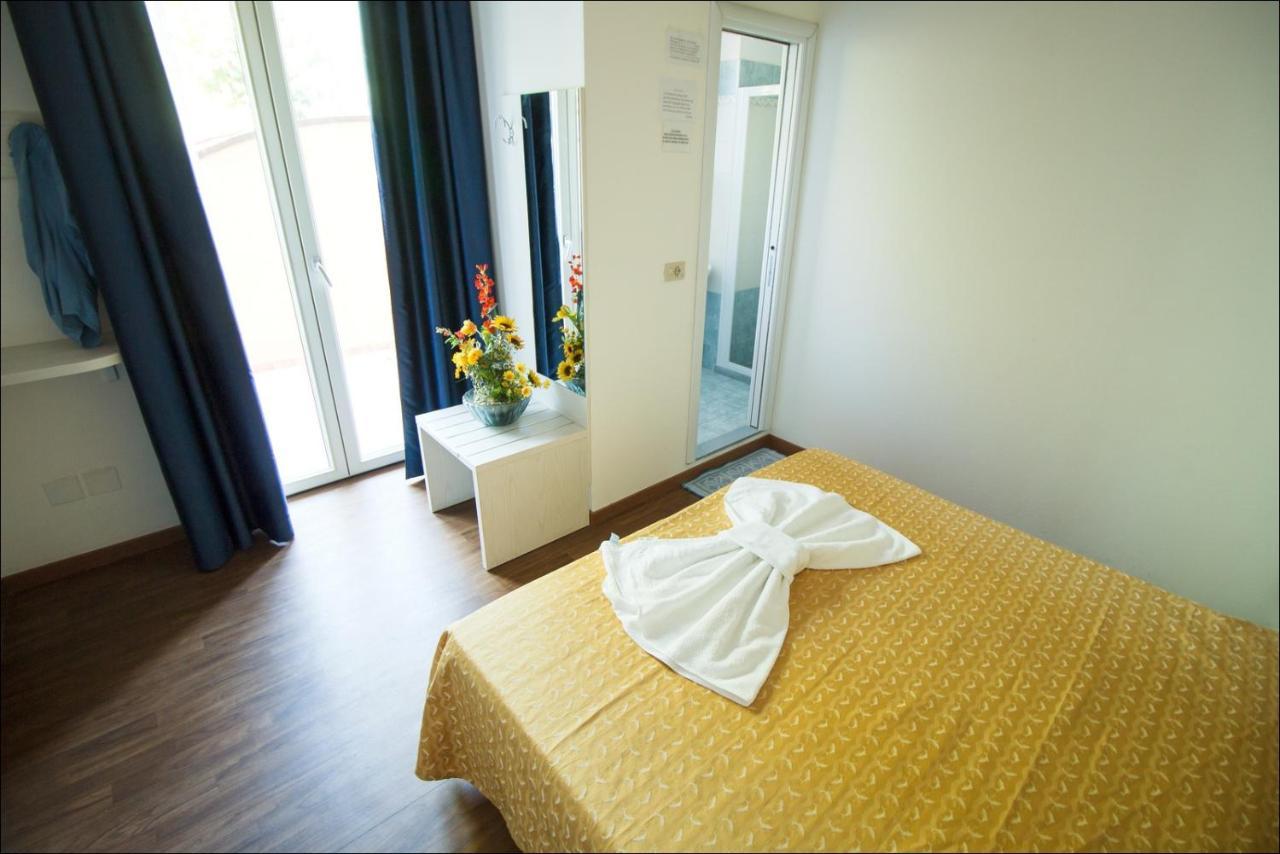 Hotel Belfiore Misano Adriatico Ngoại thất bức ảnh